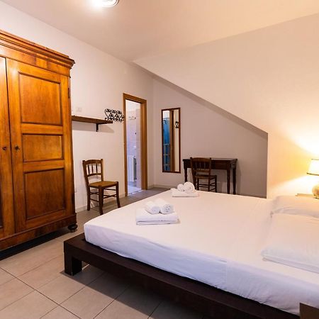 Theo'S Rooms Olbia Eksteriør bilde