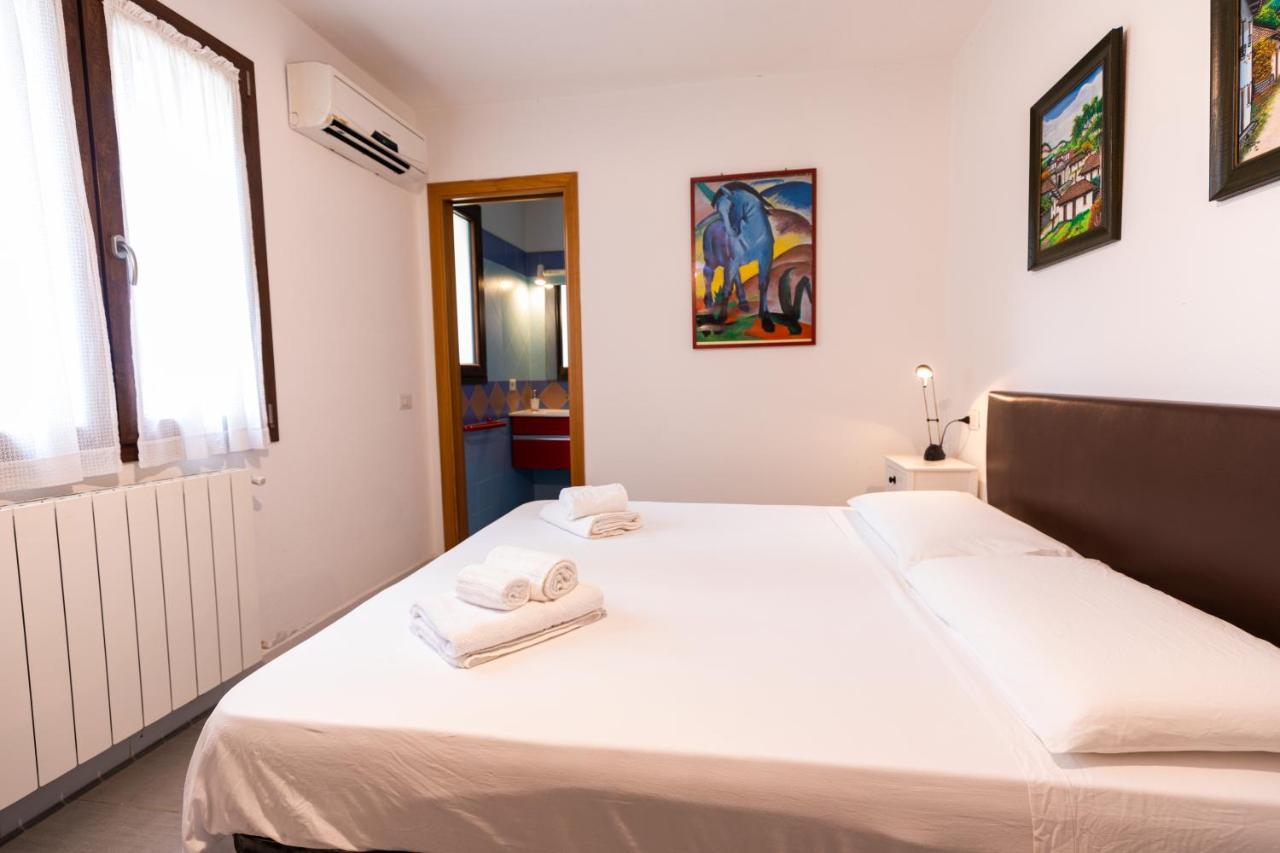 Theo'S Rooms Olbia Eksteriør bilde