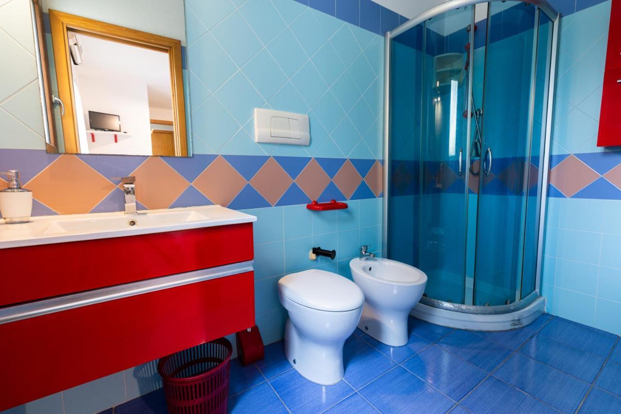 Theo'S Rooms Olbia Eksteriør bilde