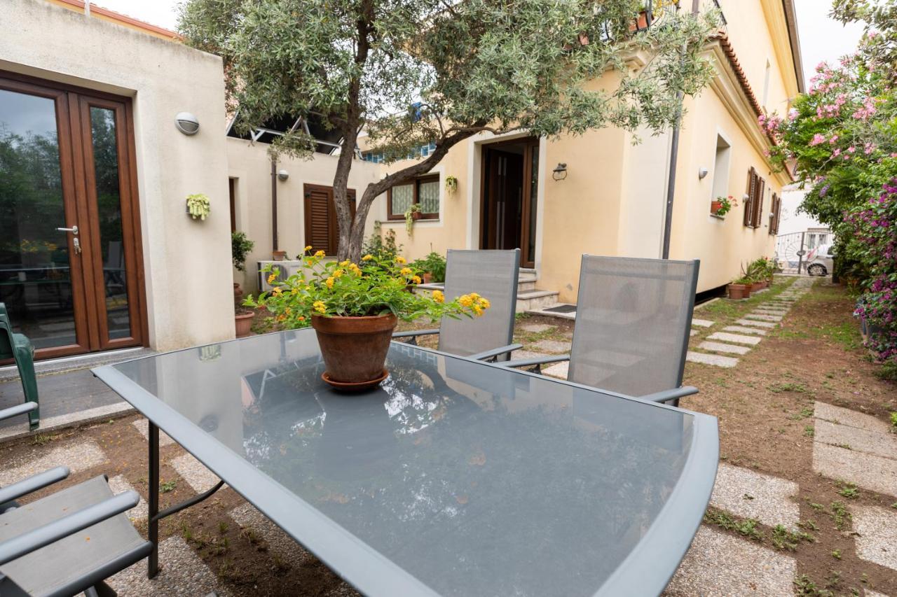 Theo'S Rooms Olbia Eksteriør bilde